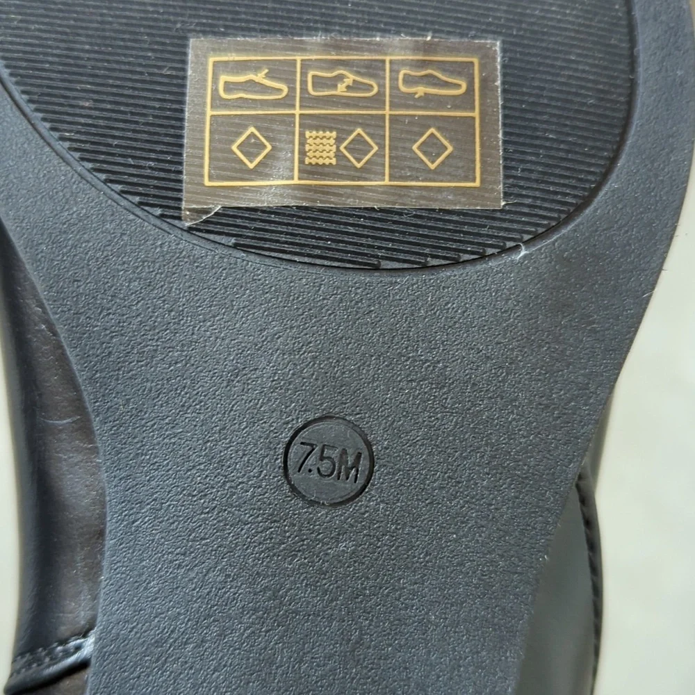 Journee Collection item details